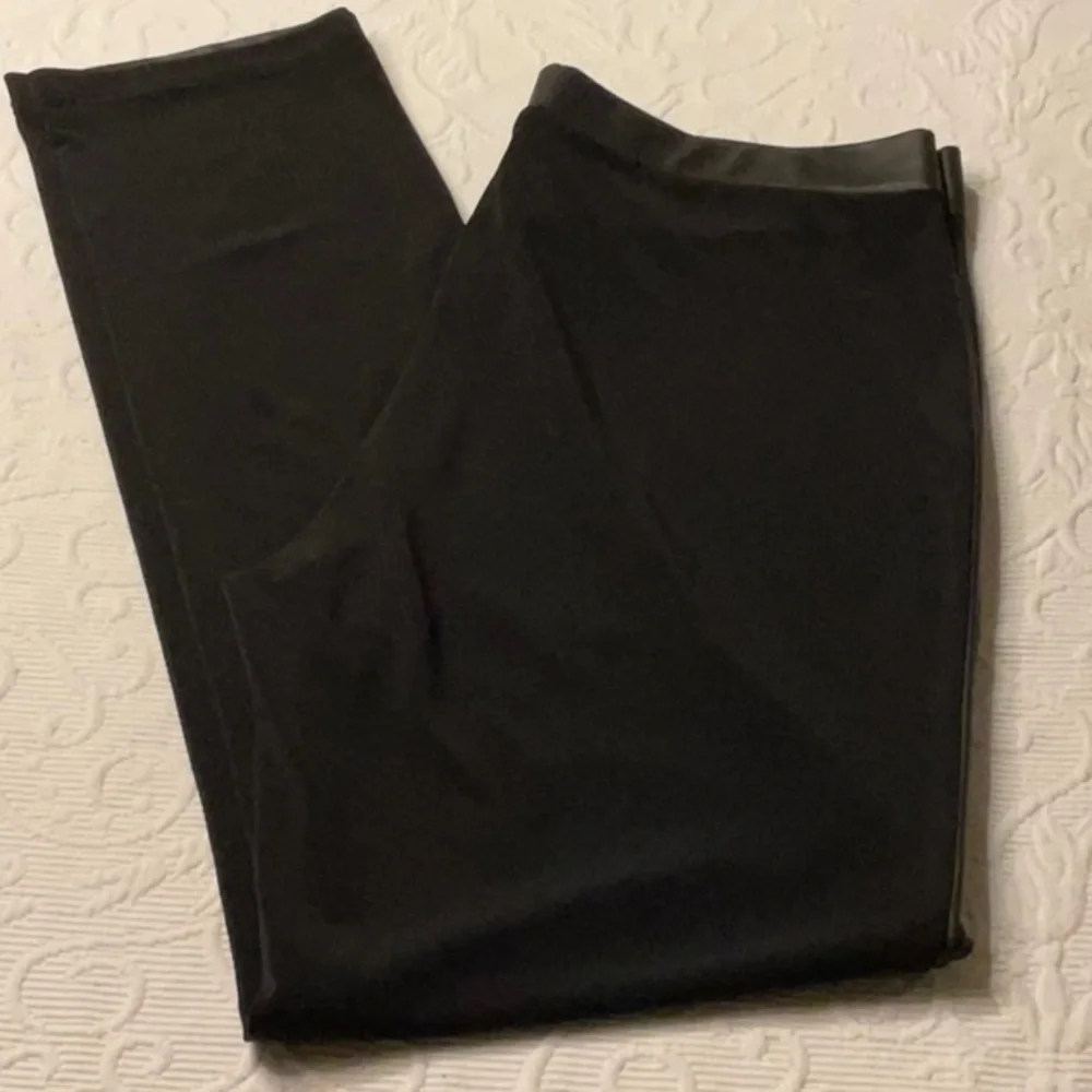 CLARA SUNWOO Black Faux Leather/Fabric Pants. Large. NWOT